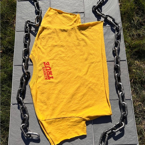 Backwoods Cut Croptop - Picture 2 of 4